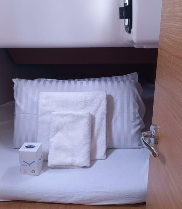 Karibu | Dufour 360 GL photo 8