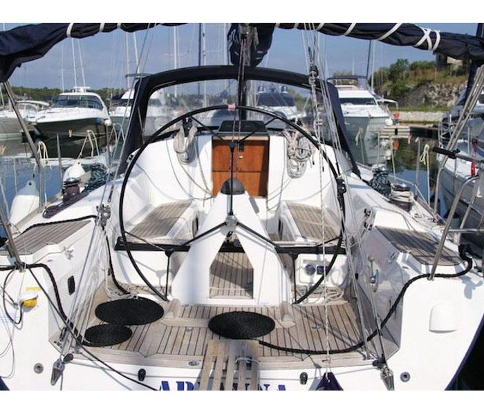 Arianna | Elan 410 performance photo 2