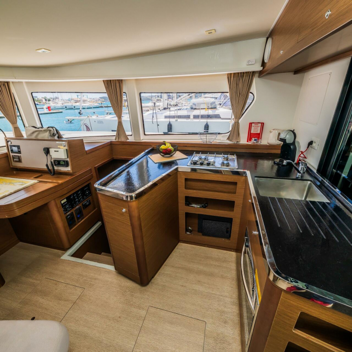 Edita | Lagoon 42 photo 13