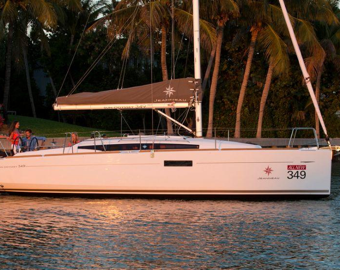 Adria Moon | Sun Odyssey 349 photo 5