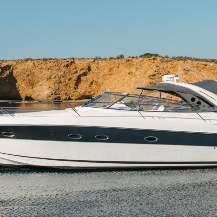 AEGEAN BLUE | Bavaria 40 photo 25