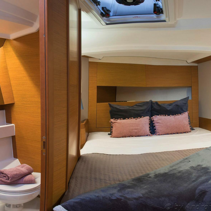 Artemis | Sun Odyssey 410 photo 1