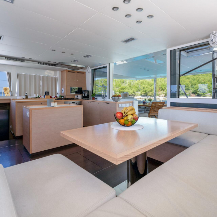 Cool Change | Lagoon 560 photo 37