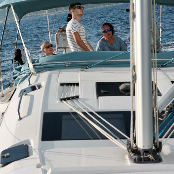 Timeless | Elan 50 Impression photo 9