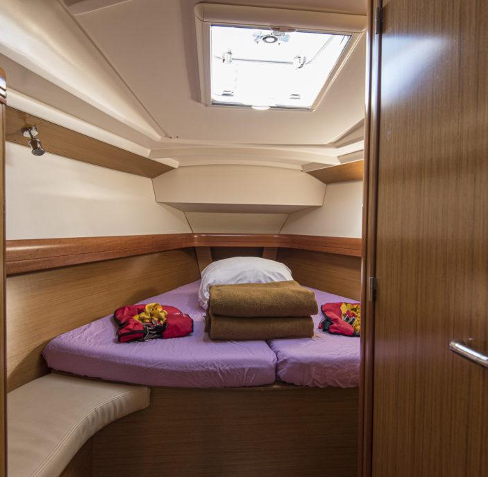 Benoit | Sun Odyssey 42 i photo 22