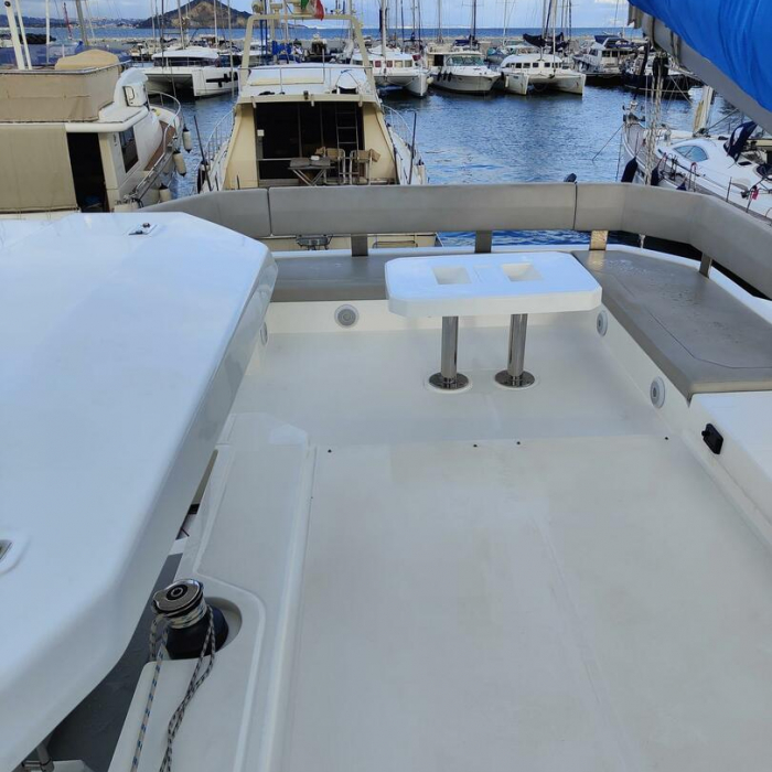 Lady Lety | Leopard 45 photo 3