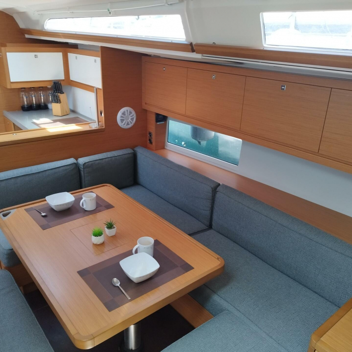 Euphoria | Dufour 470 Owner's version photo 7