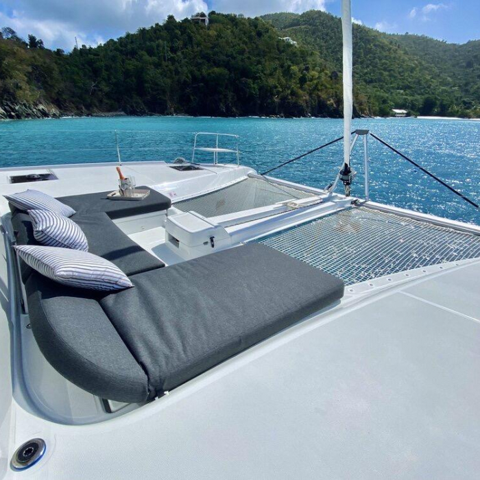 Maryna | Lagoon 46 photo 15