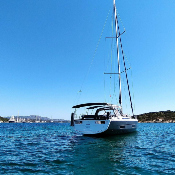 Weasley | Dufour 470 photo 2