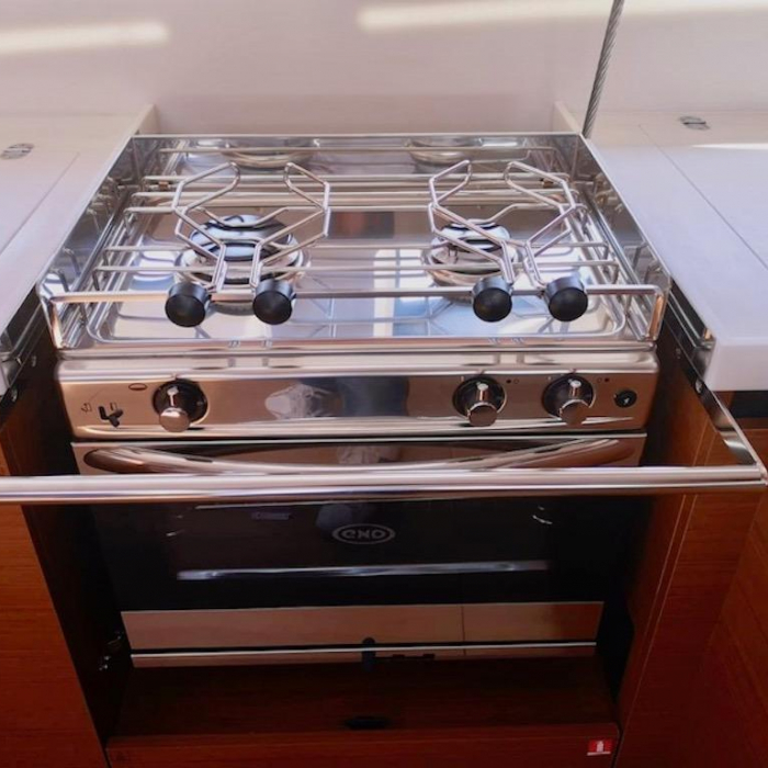 Persik | Sun Odyssey 490 photo 13