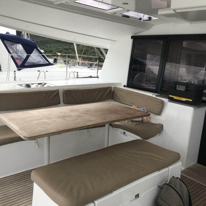 Pixie Dixie | Helia 44 photo 11