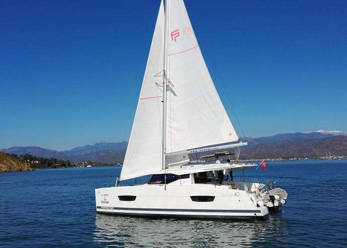 El Camino | Fountaine Pajot LUCIA 40 photo 22