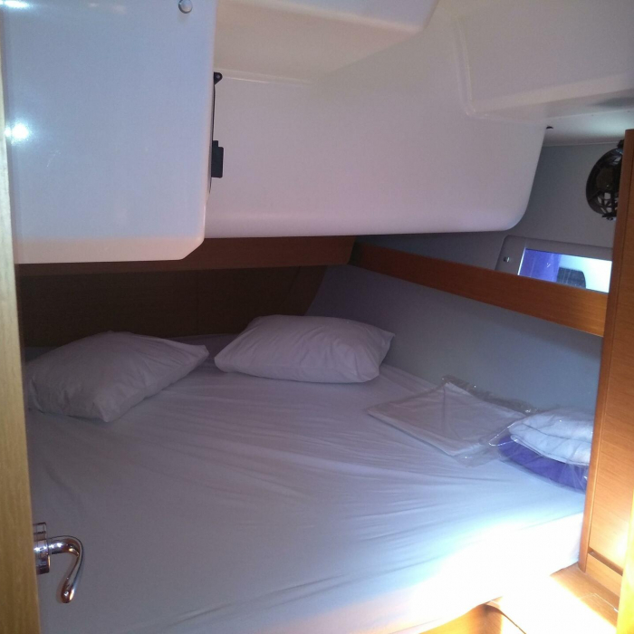 Elsa | Dufour 460 GL photo 39