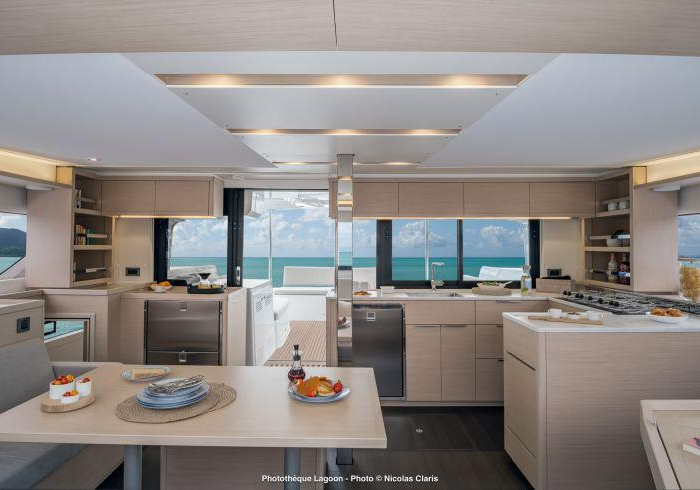 Flx | Lagoon 46 photo 7