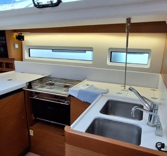 Soyka | Sun Odyssey 440 photo 3