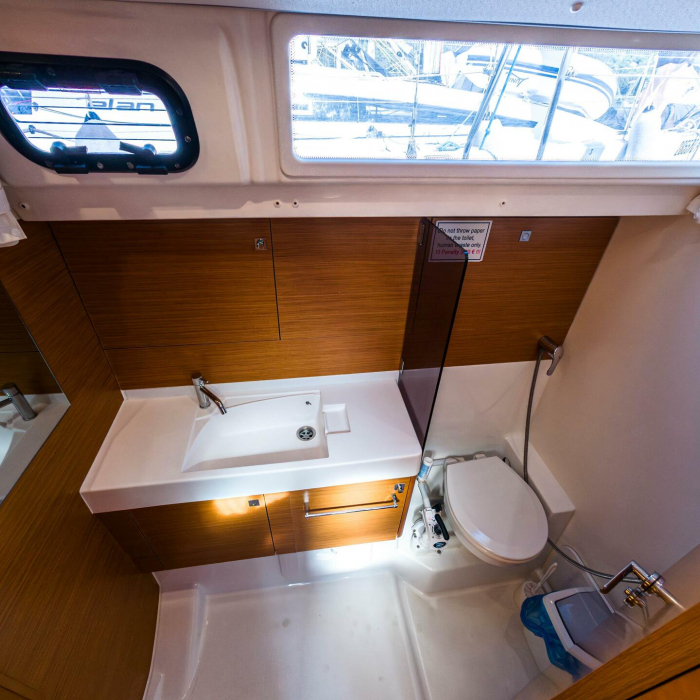 Elise af Sweden | Sun Odyssey 519 photo 18