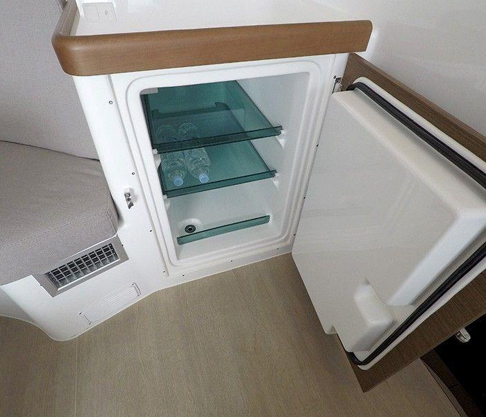 Maya | Lagoon 380 photo 44