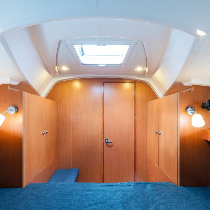 Jack Of London | Bavaria 37 photo 11