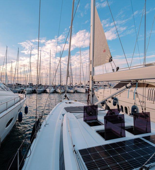 Ghost | Bavaria C57 photo 27