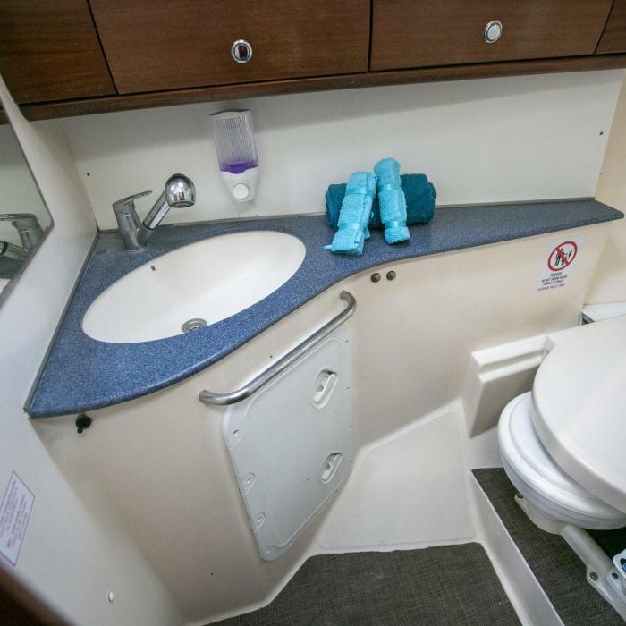 Calypso | Bavaria 44 photo 14