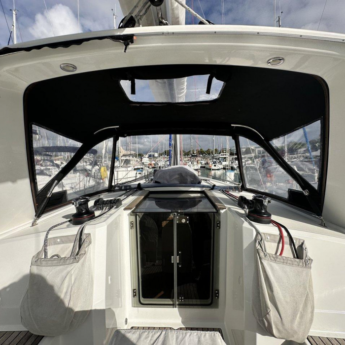 Delfino | Oceanis 38.1 photo 5