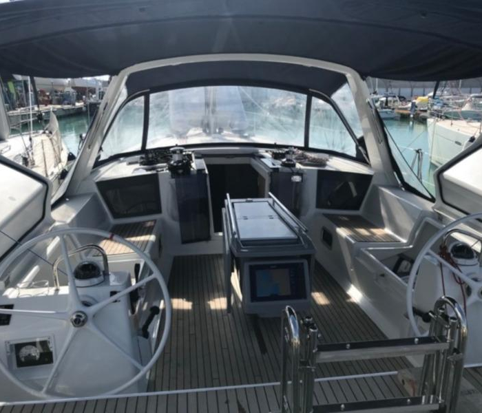 Alphard | Oceanis 45 photo 1