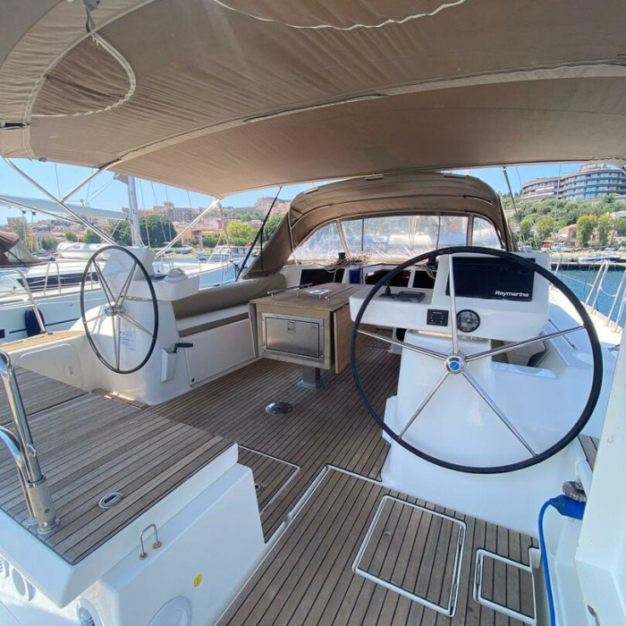 Moscow Mule | Dufour 520 Grand Large photo 3