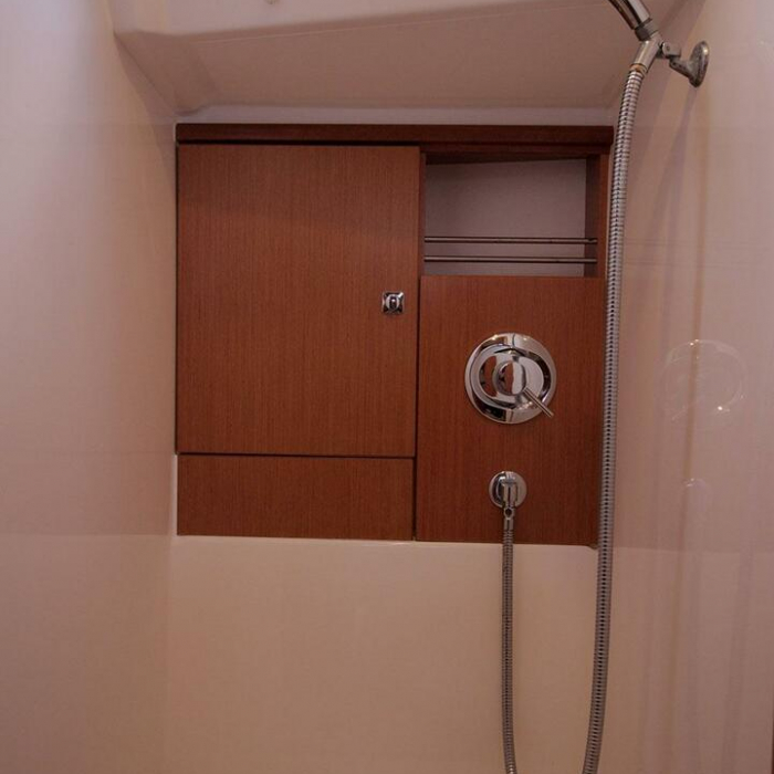 Lucy Ball | Bavaria Cruiser 46 L photo 12