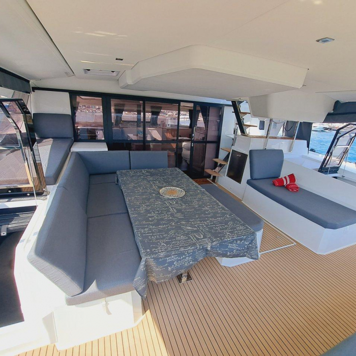 Le Grand Bogavant | Fountaine Pajot Aura 51 photo 5