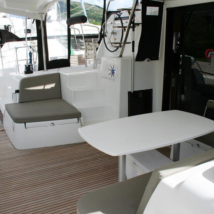 Mola Mola | Lagoon 42 photo 11