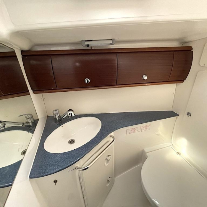 Classic | Bavaria 44 photo 11