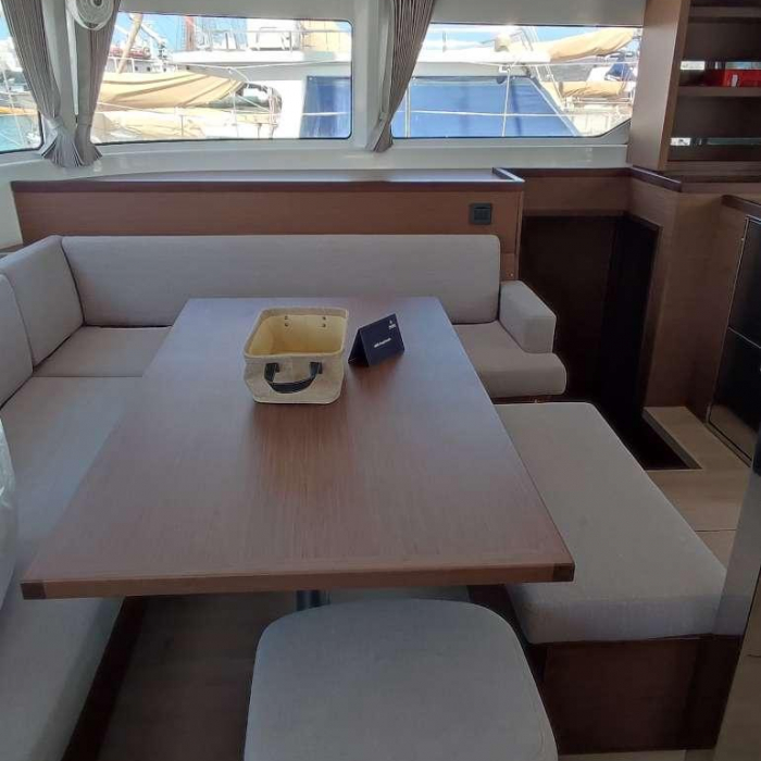 Ostraco | Lagoon 46 photo 2