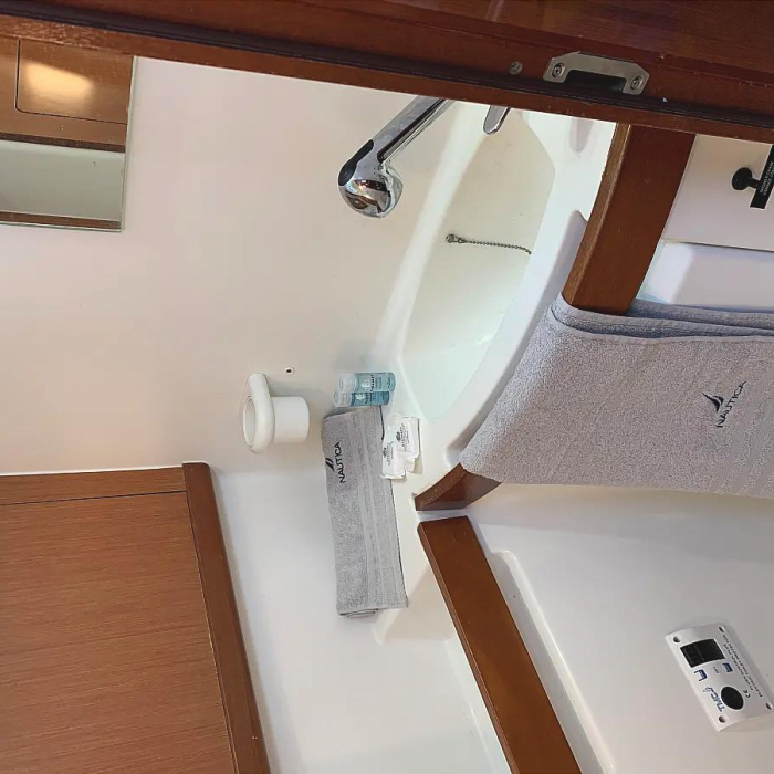 Mojito | Oceanis 43 photo 28