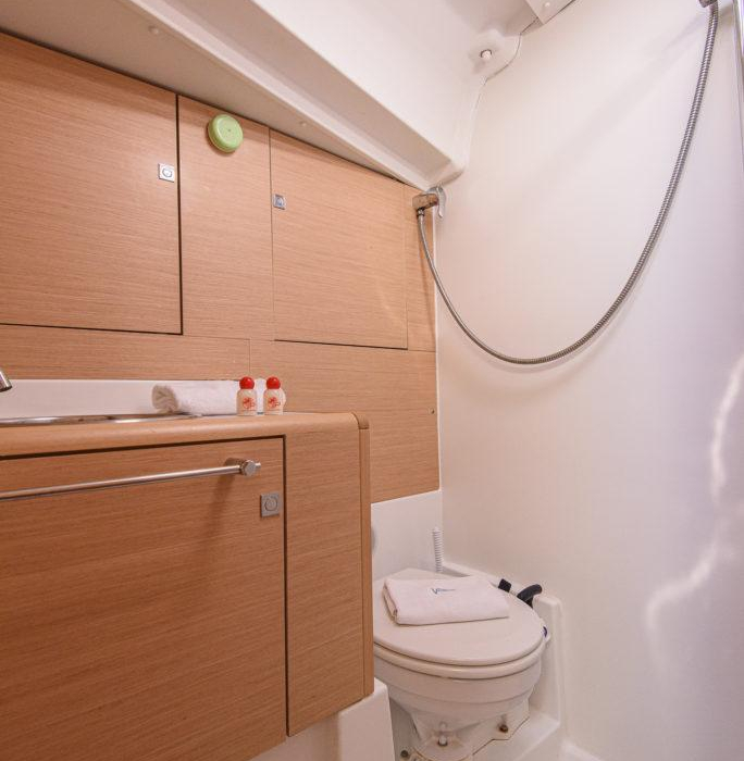 Birbona | Sun Odyssey 449 photo 21