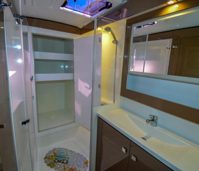 Amber | Lucia 40 photo 36