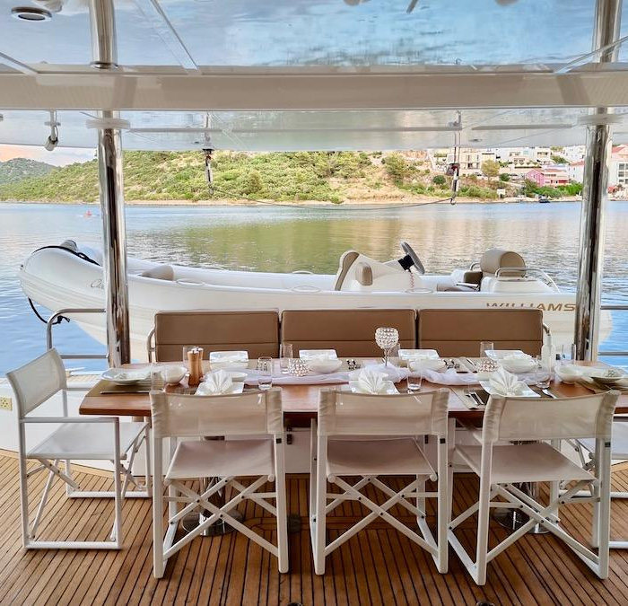 Clouds | Sunreef 70 Power photo 4