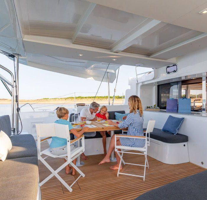 Aurora | AC | Generator | Watermaker | Lagoon 46 photo 3