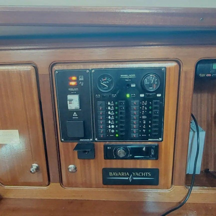 Salty Baby | Bavaria Cruiser 40 photo 5