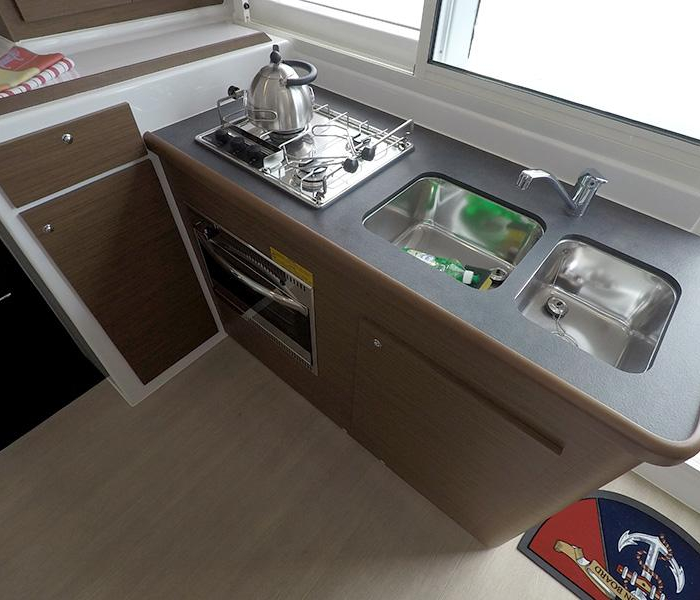 Maya | Lagoon 380 photo 23