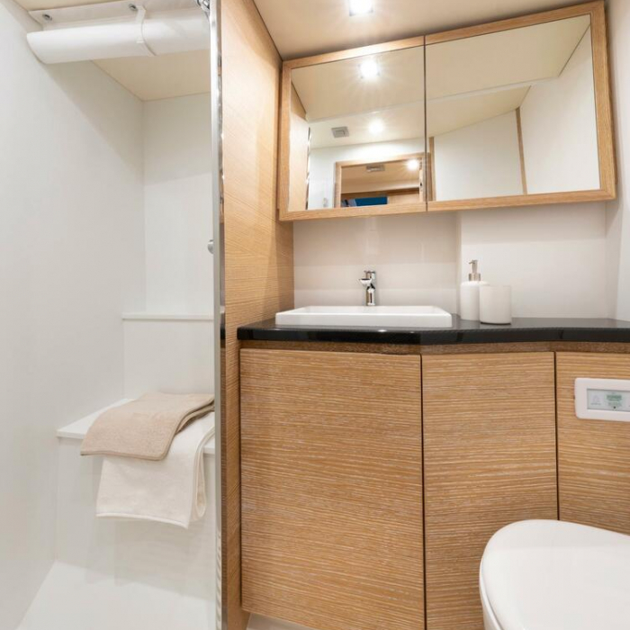 Never Quiet | Solaris 50 photo 23