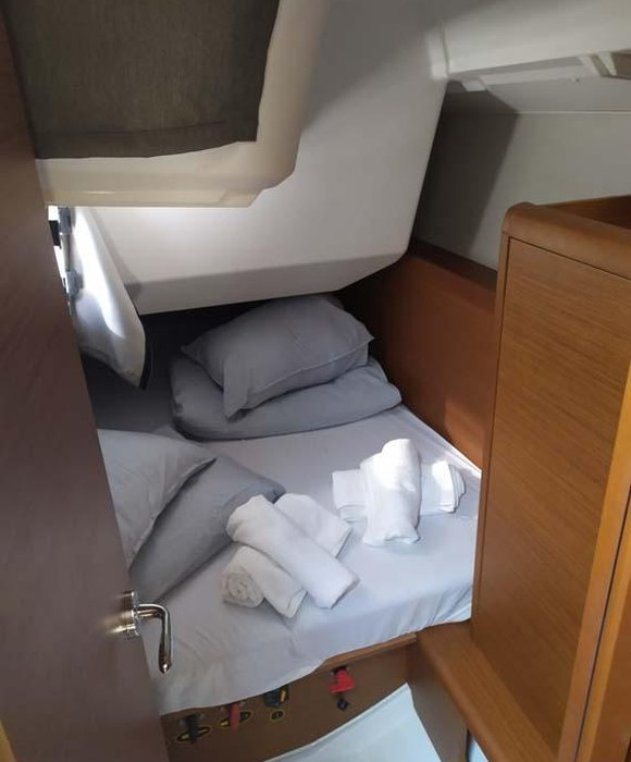 true elli | Sun Odyssey 349 photo 14