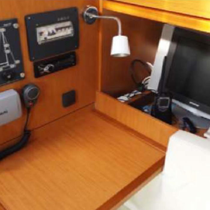 Economy | Bavaria Cruiser 36 photo 9