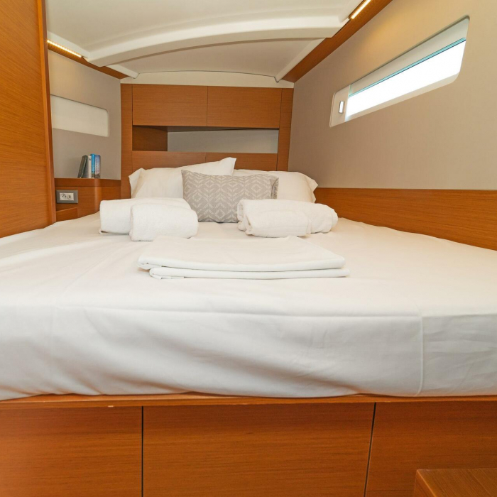 Sea Whisper | Sun Odyssey 410 photo 7