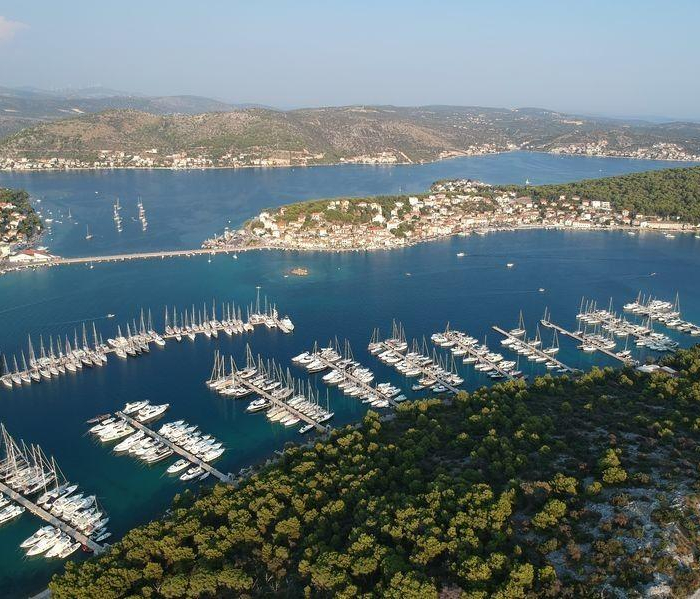 Little Joe | Bavaria Cruiser 34 photo 12