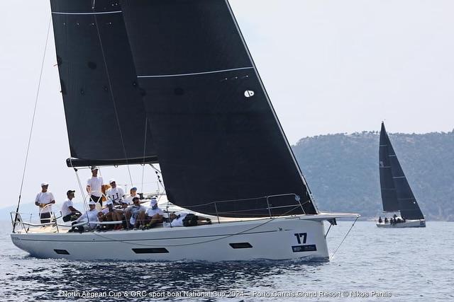 Black Pearl | Italia Yachts 12.98 photo 6