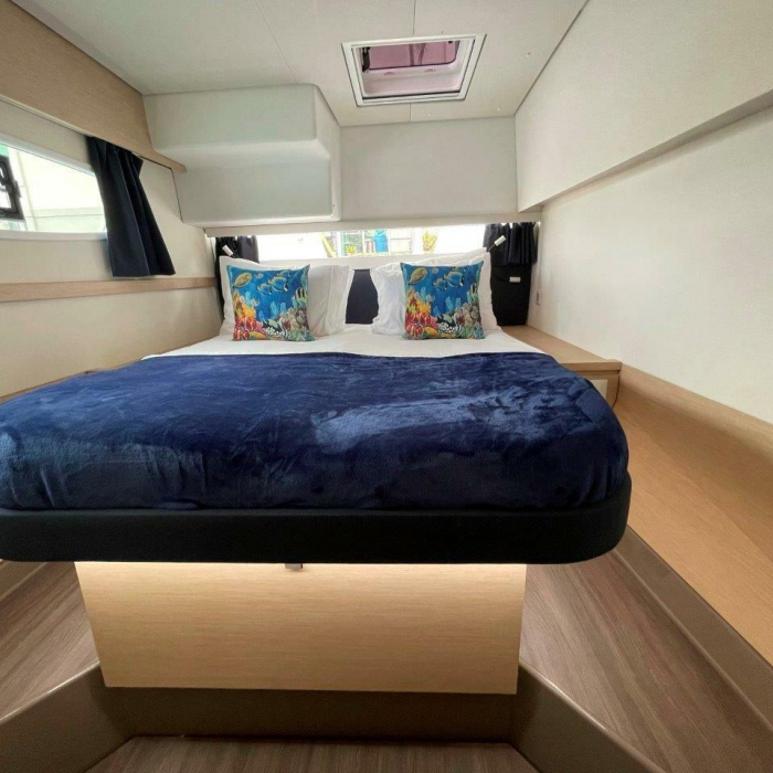 Singing Winds | Fountaine Pajot Saba 50 photo 1