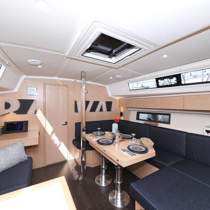 Aldebaran | Bavaria C42 photo 9