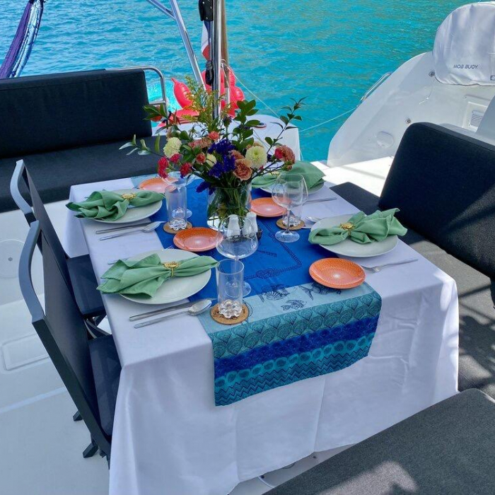 Maryna | Lagoon 46 photo 8