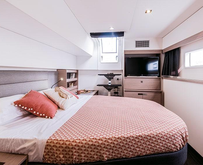 Lily | Fountaine Pajot Aura 51 SMART ELECTRIC photo 12