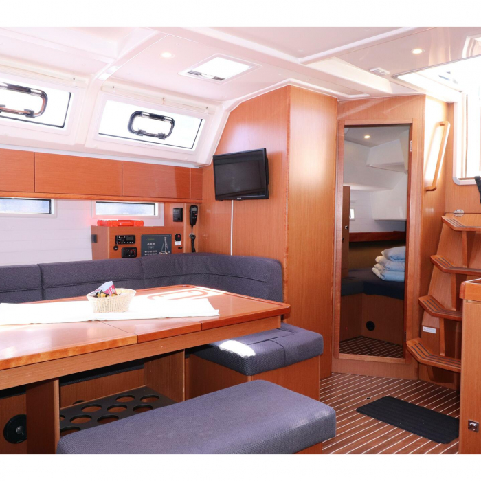 Ocean Breeze | Bavaria 46 Cruiser photo 4